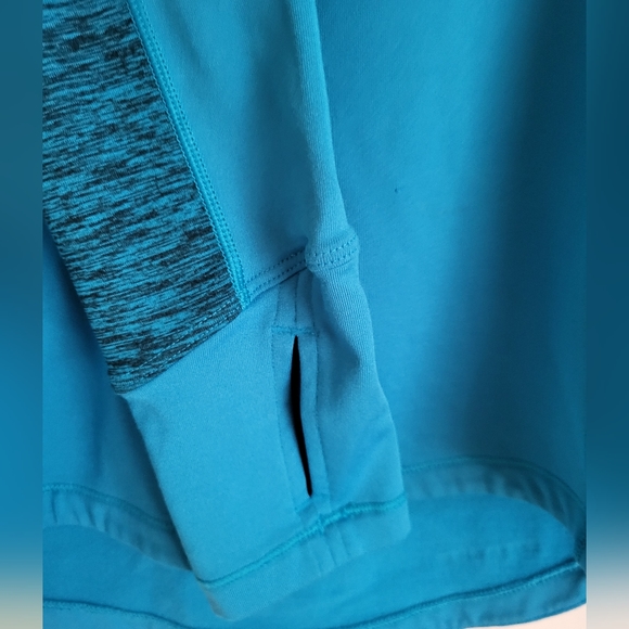 NWOT Reebok Blue 3/4 Zip Jacket Sz XS - Picture 2 of 5